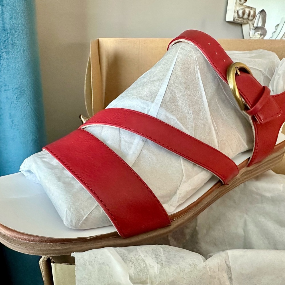 SOUL Naturalizer Womens Jayvee Red Faux Leather Slingback Sandals  New - Picture 4 of 5